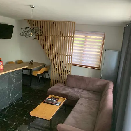 Apartament Kurinec Blizko Kupaliska Rymawska Sobota